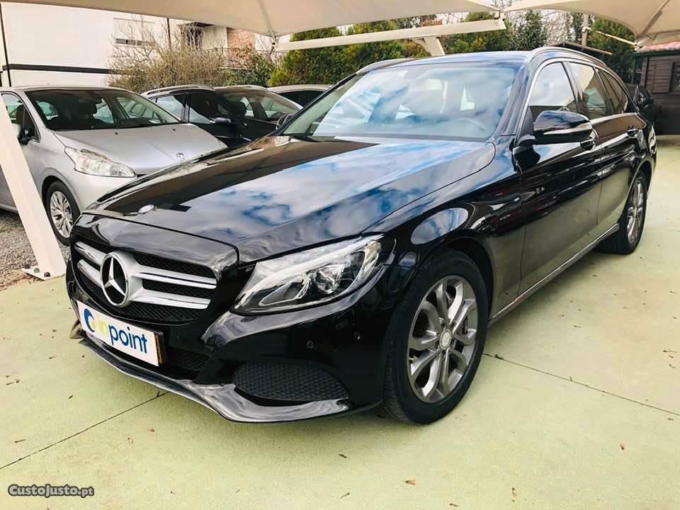 Mercedes-Benz C 250 Avantgarde Bluetec Maio/15 - à venda -