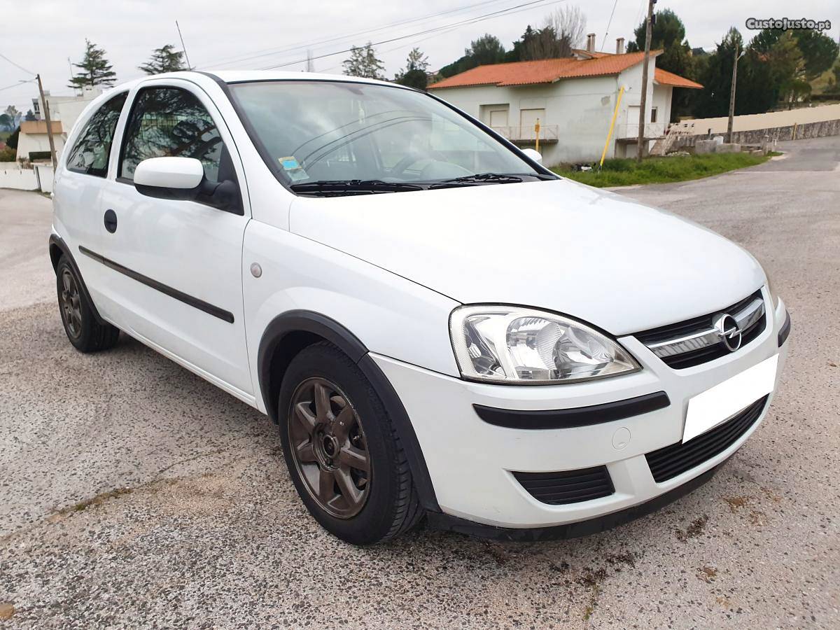 Opel Corsa 1.3CDTI JE BOMESTADO Agosto/05 - à venda -