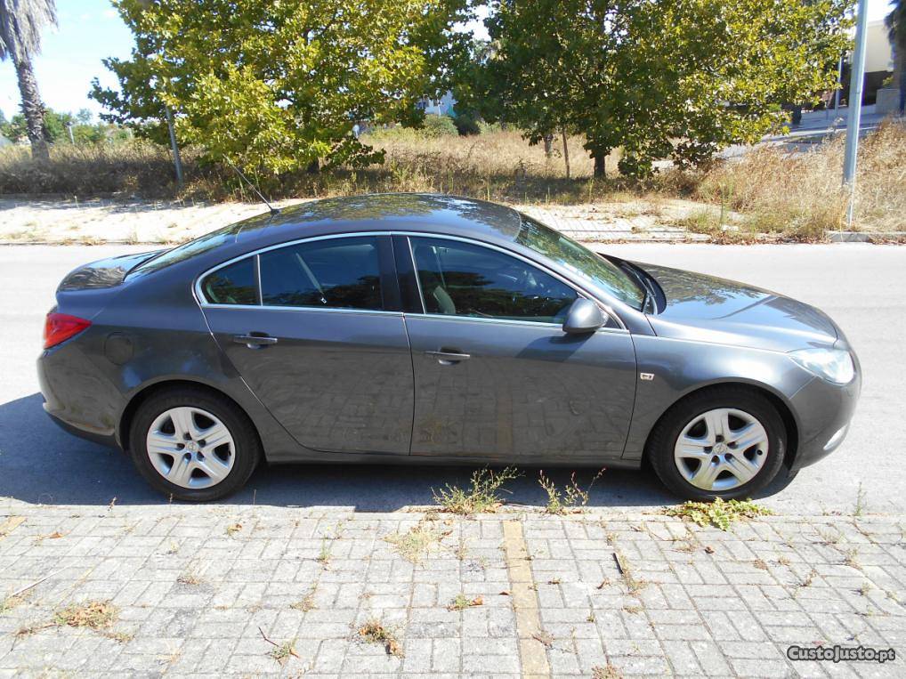 Opel Insignia v Nacional Agosto/09 - à venda -