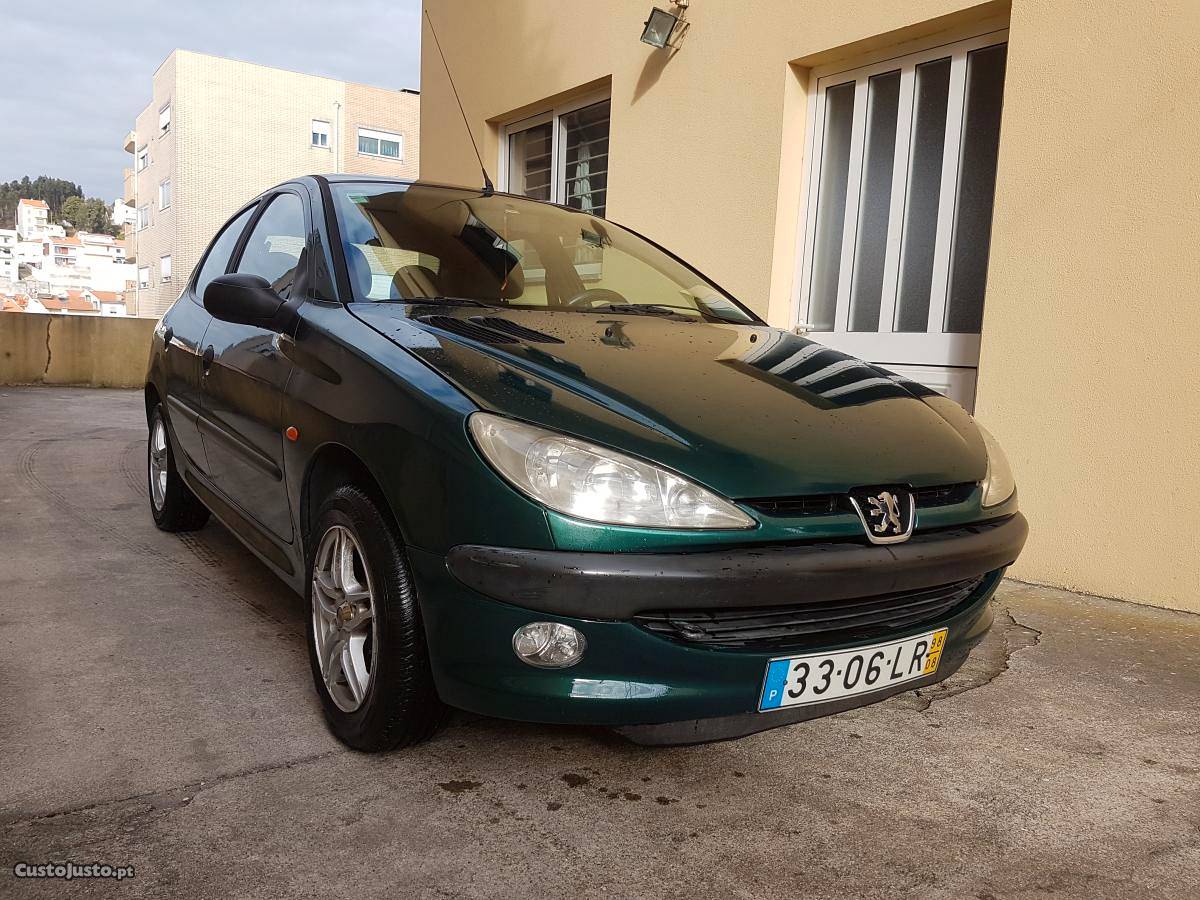 Peugeot 206 NACIONAL Agosto/98 - à venda - Ligeiros