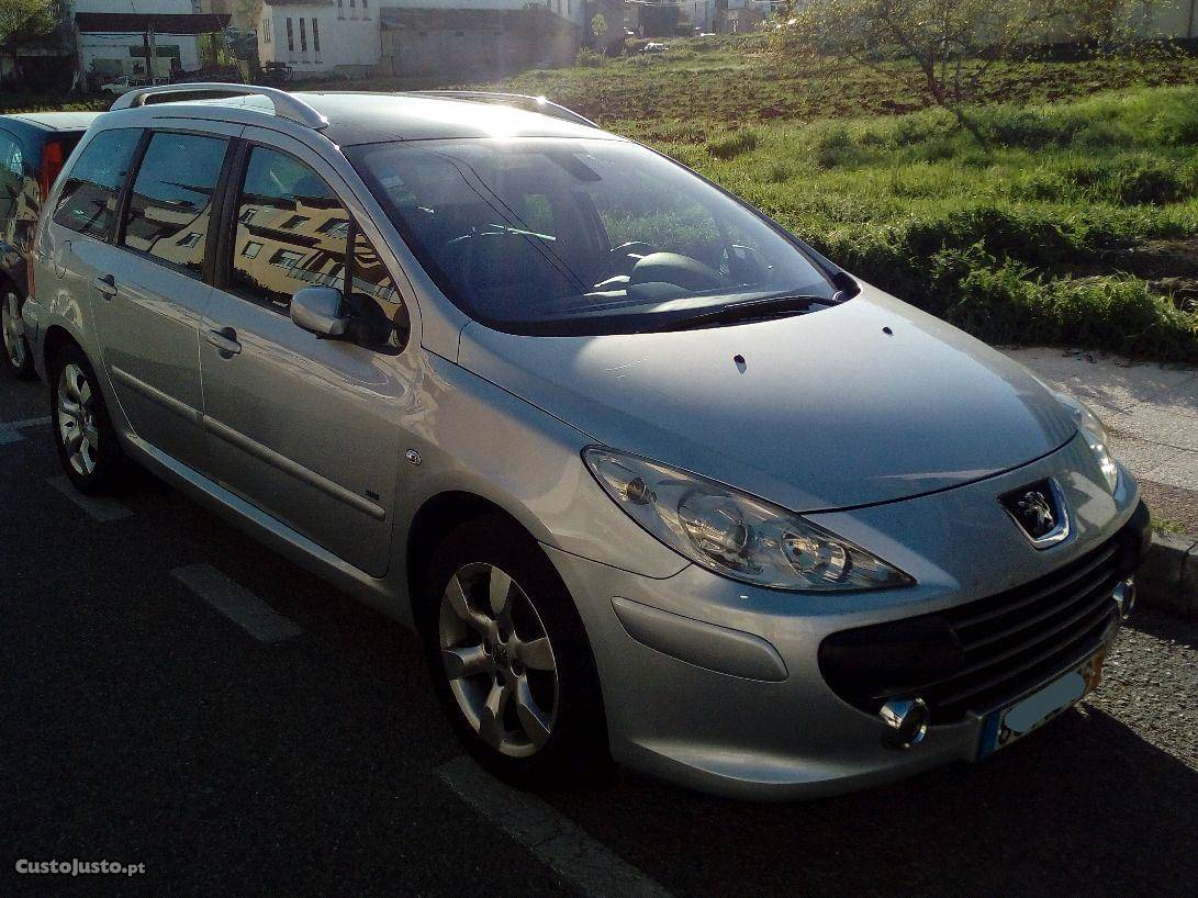 Peugeot 307 sw 1.6hdi 110cv Outubro/05 - à venda - Ligeiros