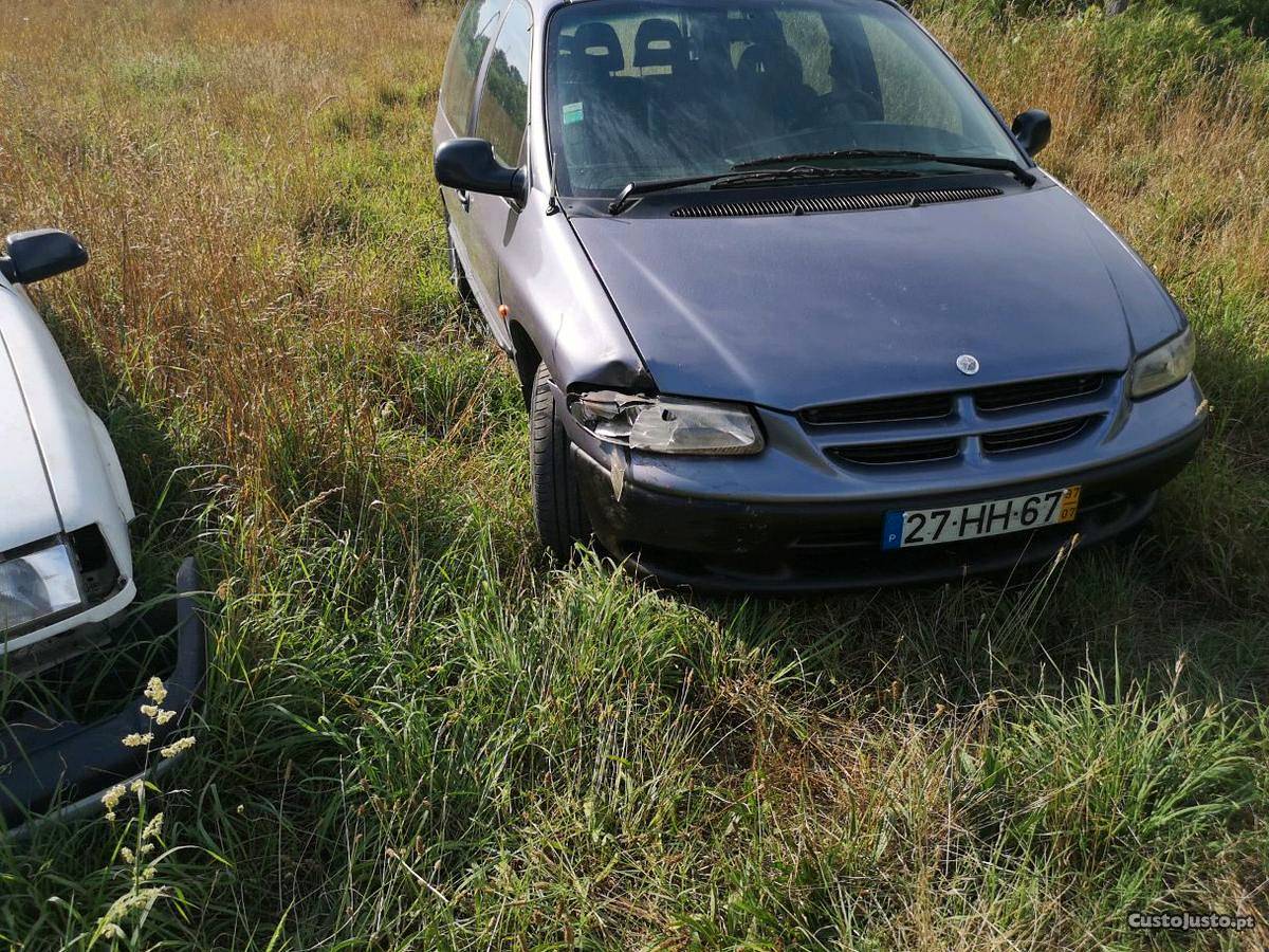 Procura: Chrysler voyager - para comprar - Monovolume / SUV,