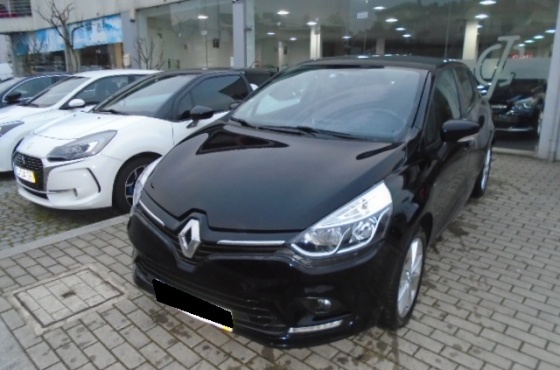 Renault Clio 1.5 DCI 90CV - STAND JUCAR