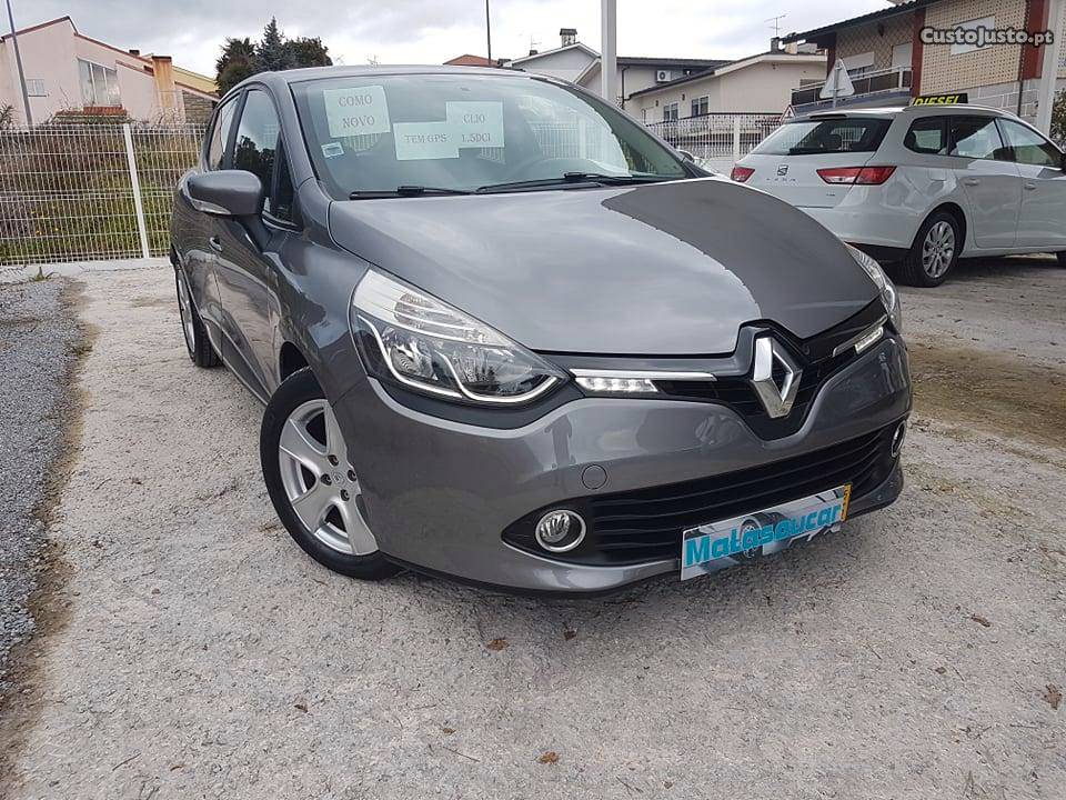 Renault Clio Dynamique Nacional Dezembro/15 - à venda -