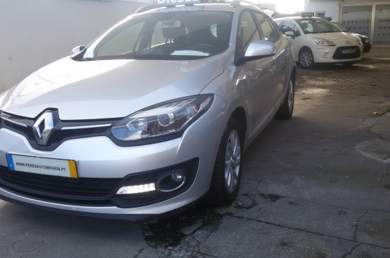 Renault Mégane Break ESTATE 1.5 DCI - Peres Automóveis,