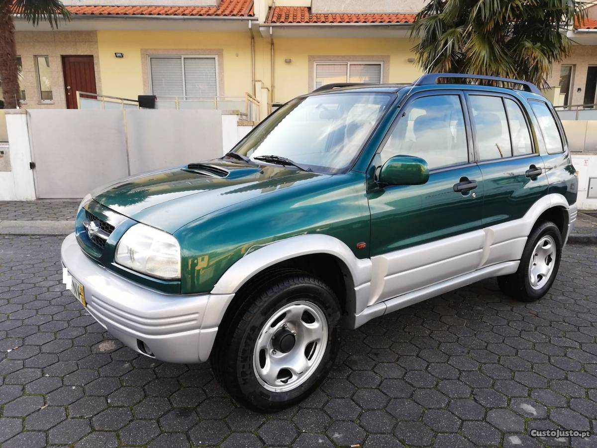 Suzuki Grand Vitara 2.0 TD A/C Julho/99 - à venda -