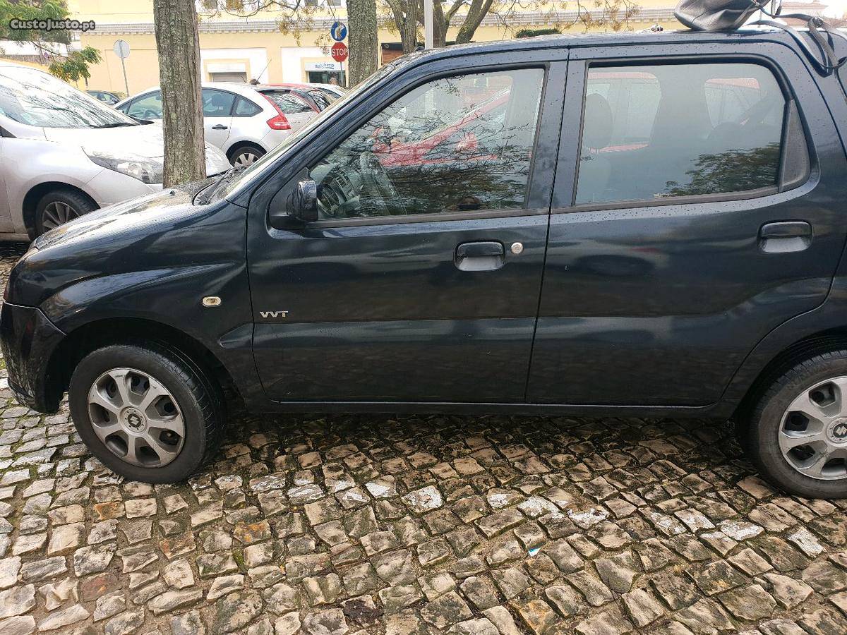 Suzuki Ignis X51S 1(M/T) Dezembro/06 - à venda - Ligeiros