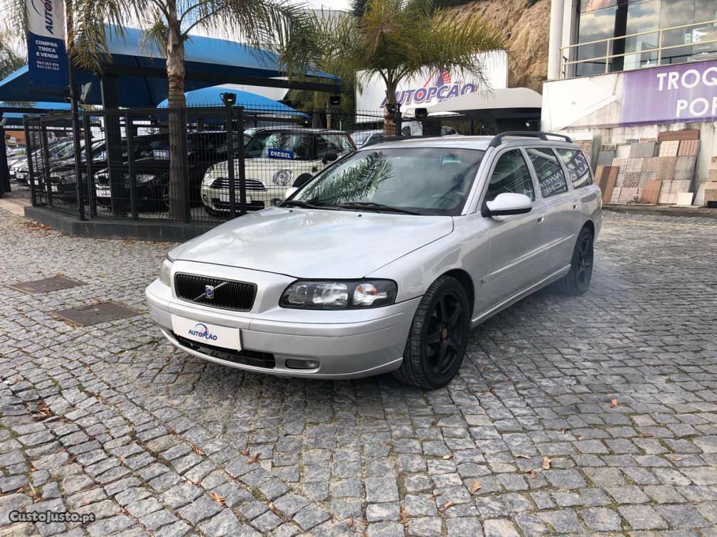 Volvo V D5 Julho/01 - à venda - Ligeiros Passageiros,