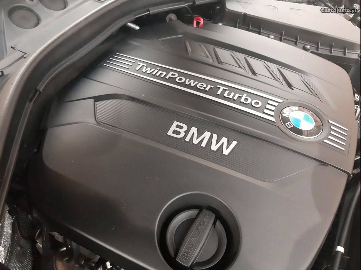 BMW 116 twin turbo c/ NOVO Novembro/14 - à venda - Ligeiros