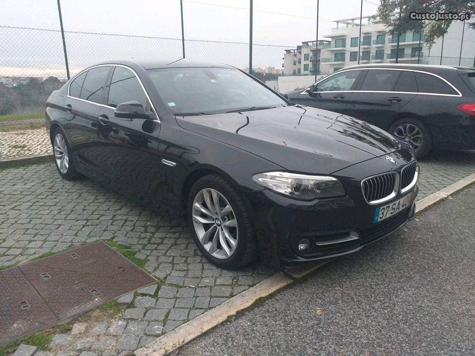 BMW 520 D Outubro/16 - à venda - Ligeiros Passageiros,