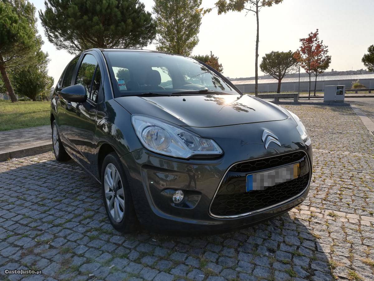 Citroën C3 1.1i Maio/12 - à venda - Ligeiros Passageiros,