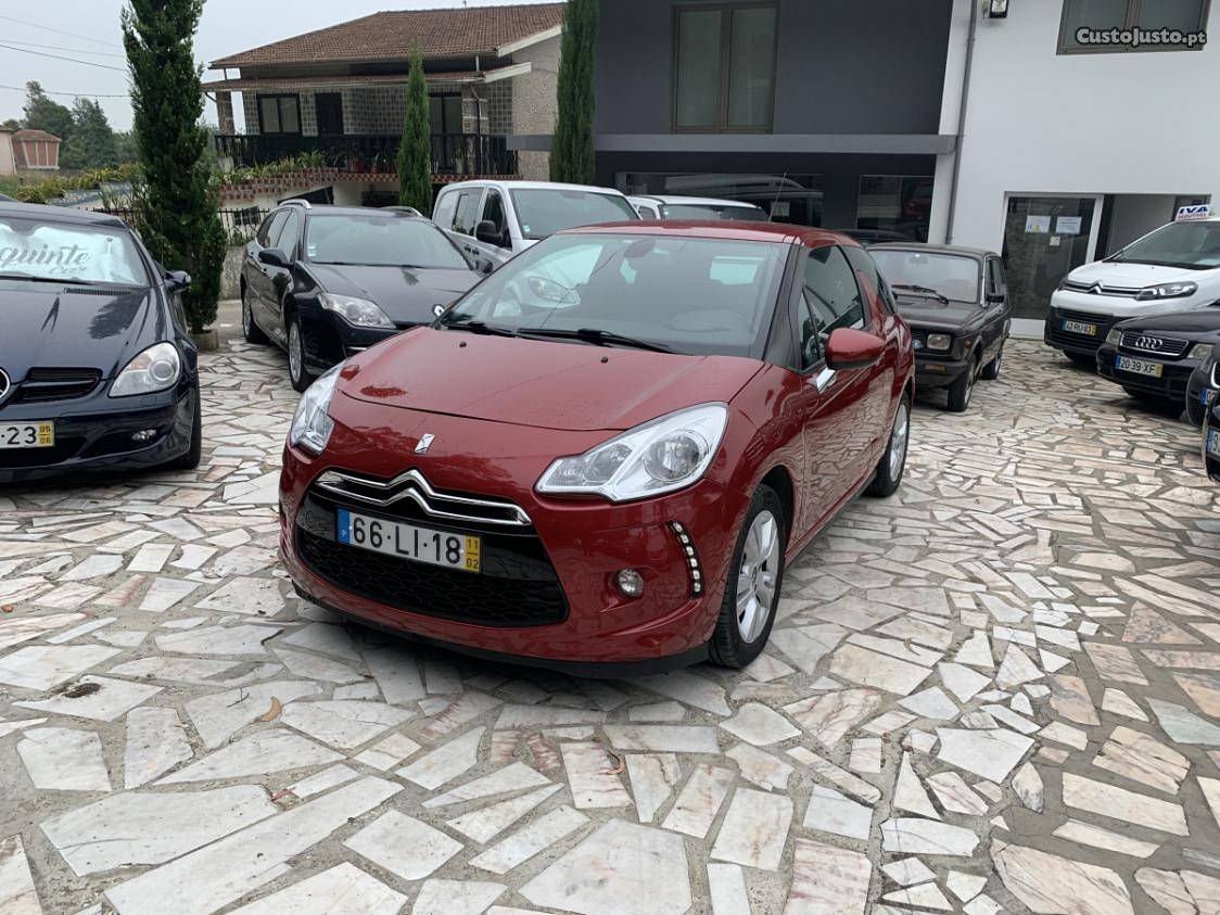 Citroën DS3 1.6 HDi 92CV AC Fevereiro/11 - à venda -