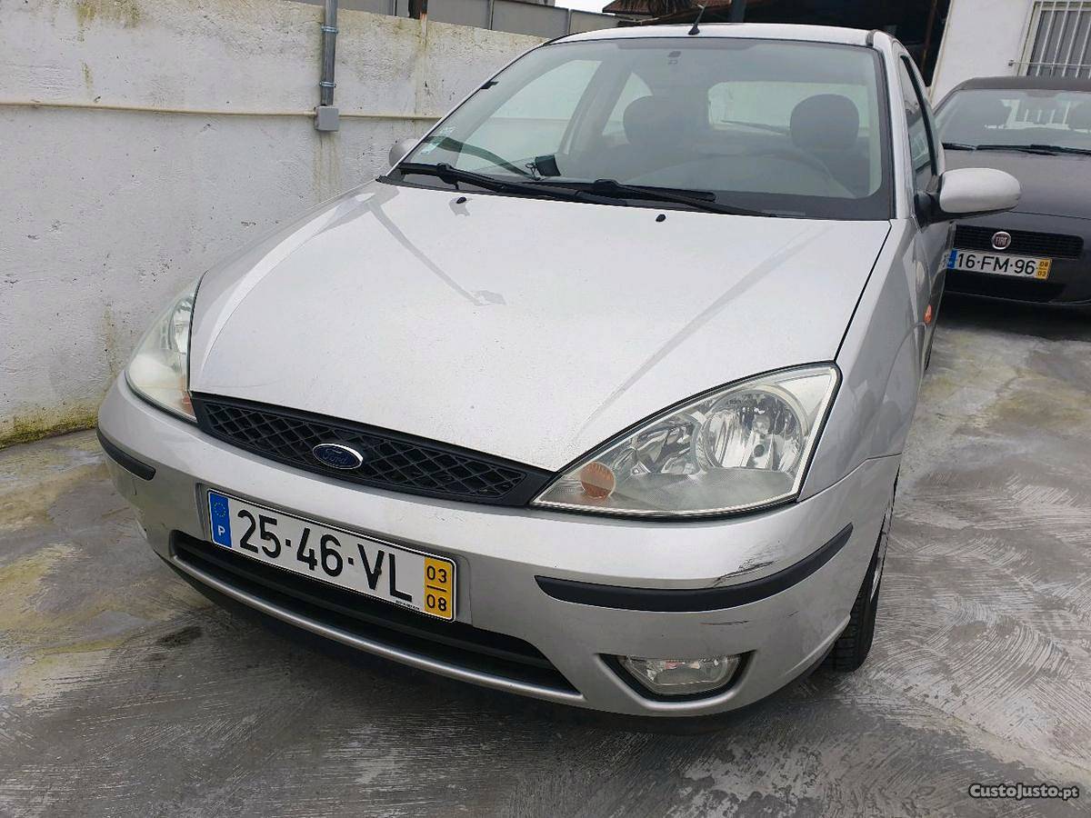 Ford Focus 1.8 tdci sport van Agosto/03 - à venda -