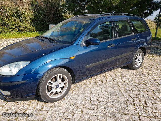 Ford Focus 1.8TDCI 115CV Outubro/04 - à venda - Ligeiros