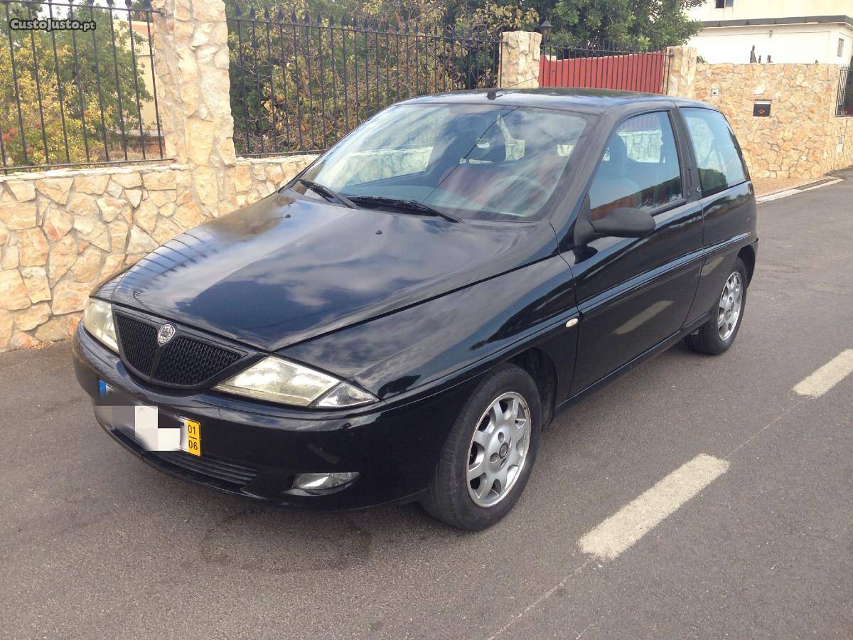 Lancia Y 1.2 Junho/01 - à venda - Ligeiros Passageiros,