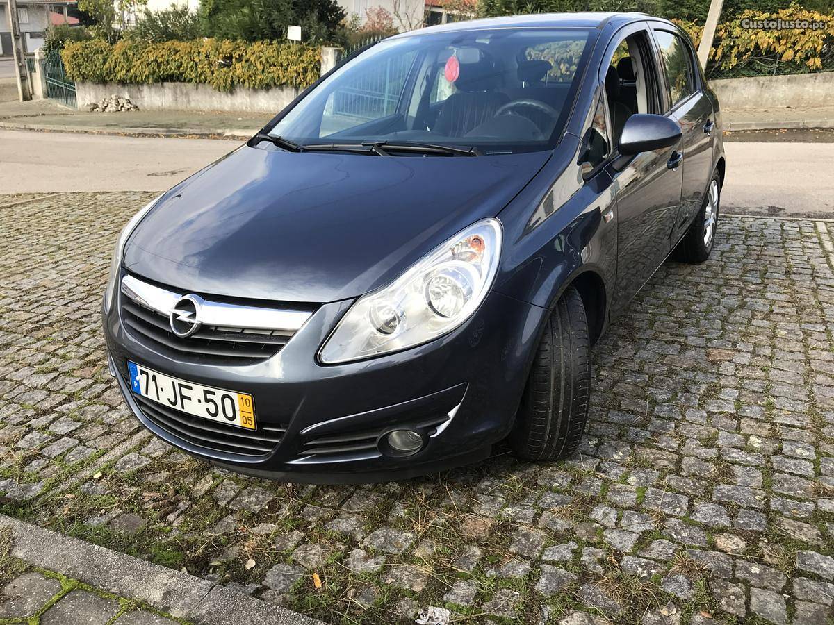 Opel Corsa 1.3cdti Maio/10 - à venda - Ligeiros