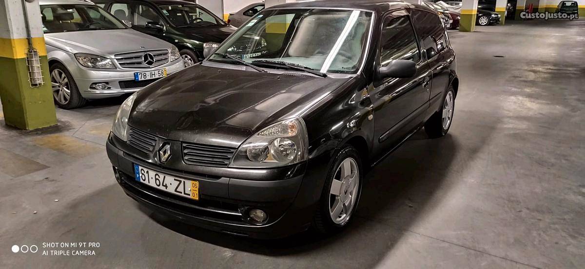 Renault Clio 1.5 dCi Maio/06 - à venda - Comerciais / Van,