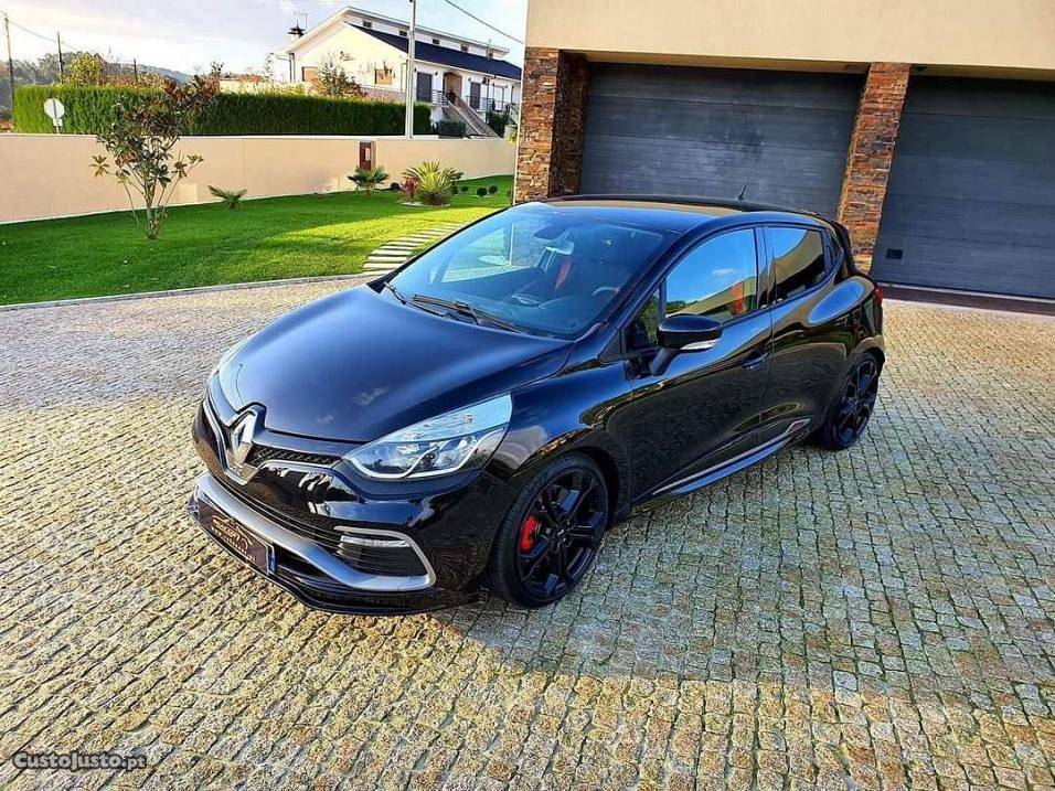 Renault Clio Rs trophy Agosto/16 - à venda - Ligeiros