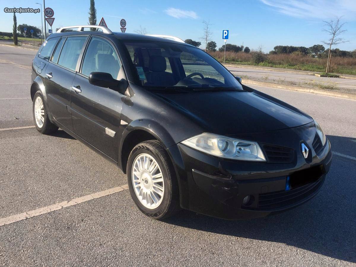 Renault Mégane Break DCi 1.5 Junho/06 - à venda - Ligeiros