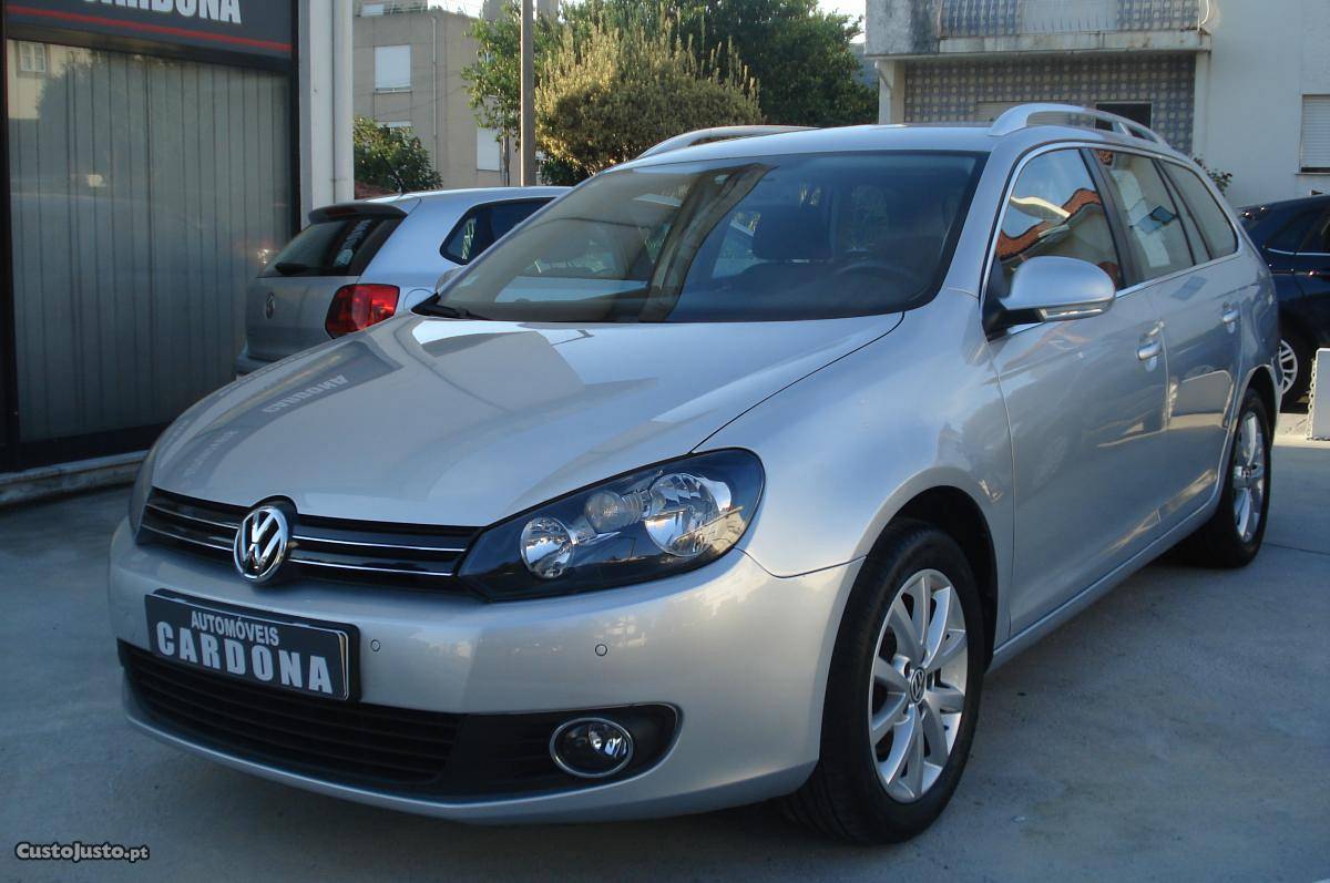 VW Golf 1.6 TDi Confortline Outubro/10 - à venda - Ligeiros