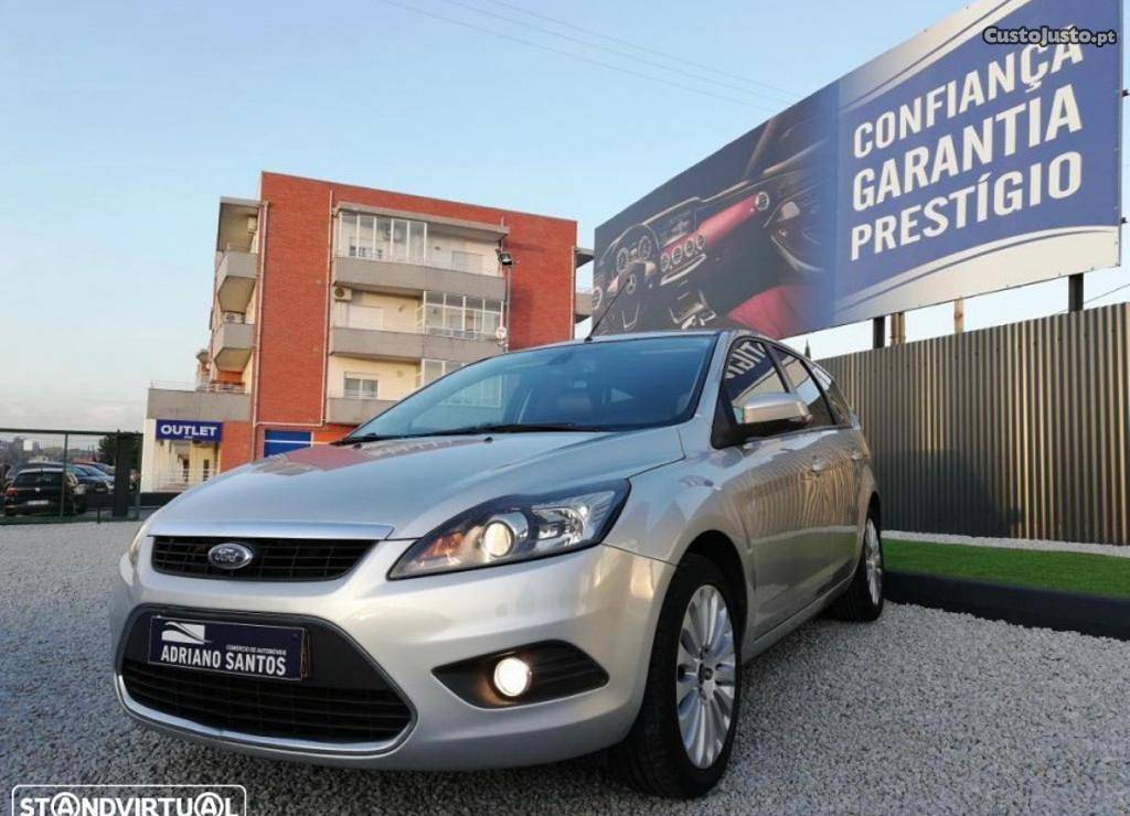 Ford Focus 1.6 TDCI TITANIUN Outubro/10 - à venda -