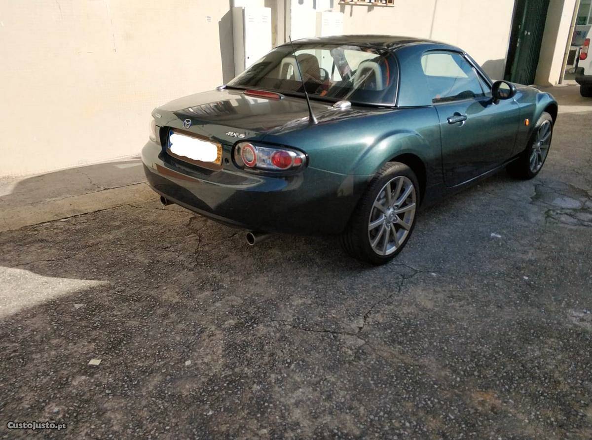 Mazda MX-5 2.0 sport Junho/06 - à venda - Descapotável /