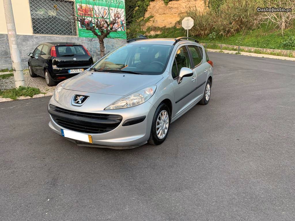 Peugeot 207 SW 1.4 Março/08 - à venda - Ligeiros