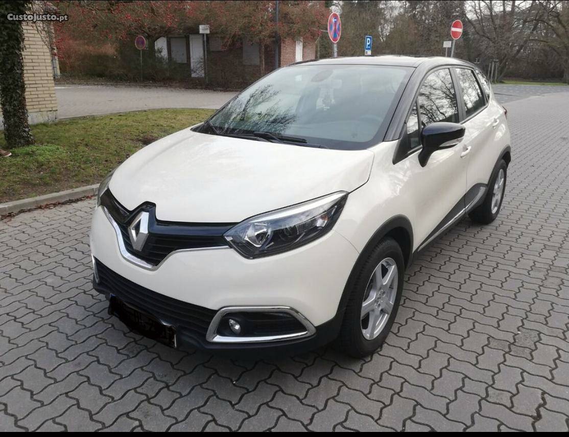 Renault Captur cv Outubro/15 - à venda - Ligeiros