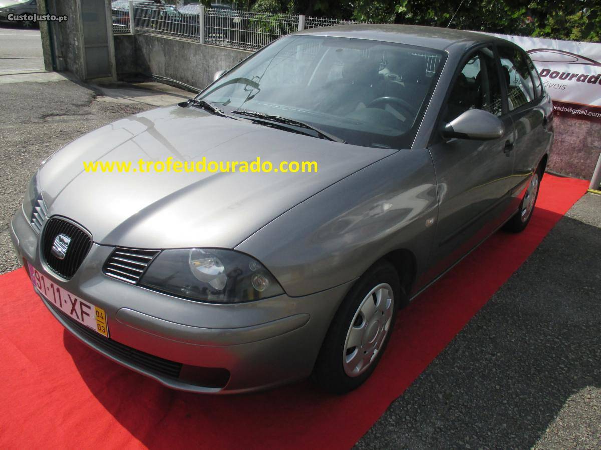 Seat Ibiza 5Portas 1.4 TDI Março/04 - à venda - Ligeiros