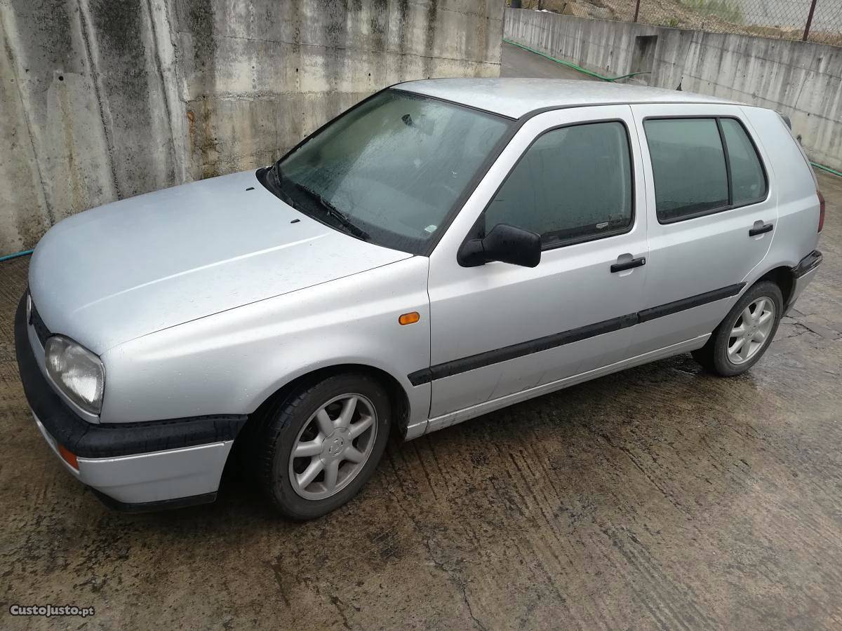 VW Golf III TD Março/94 - à venda - Ligeiros Passageiros,