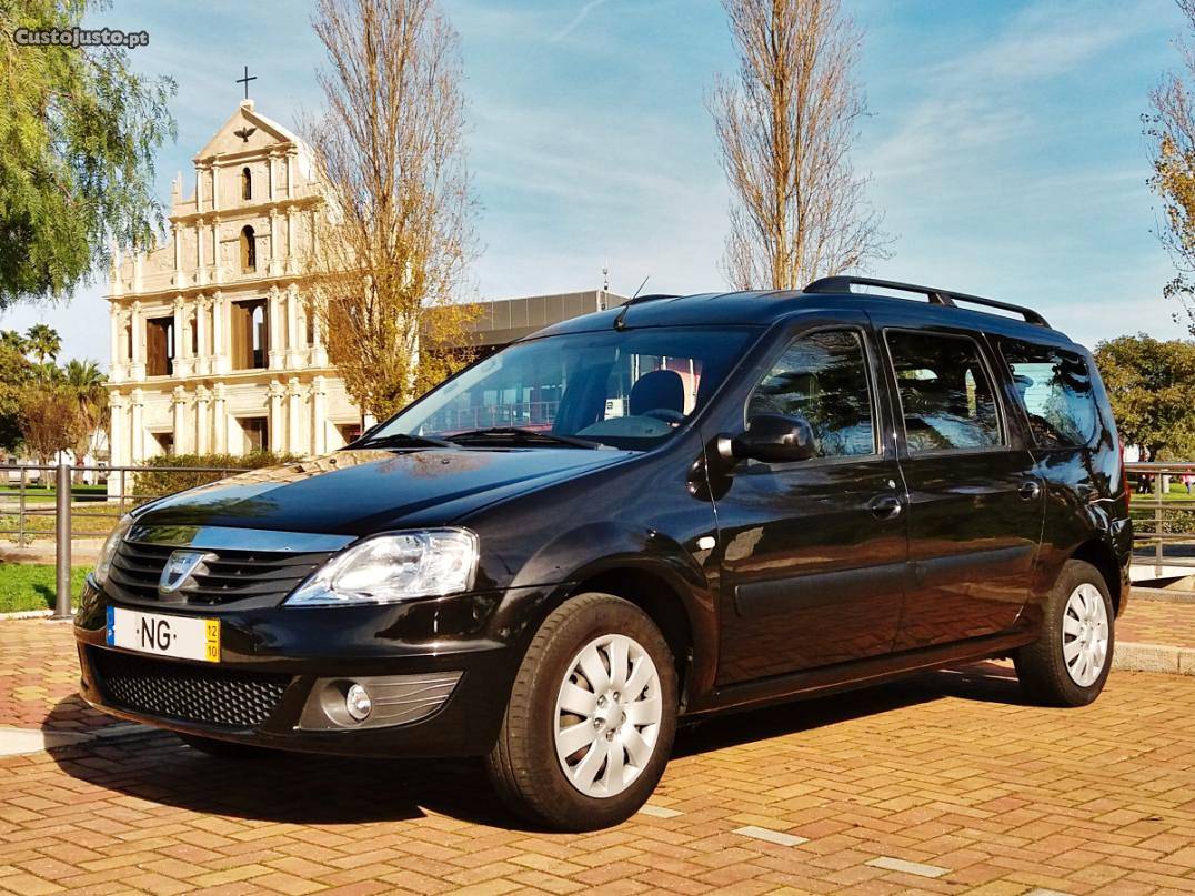 Dacia Logan MPV 1.5 DCi 7 Lug. Outubro/12 - à venda -