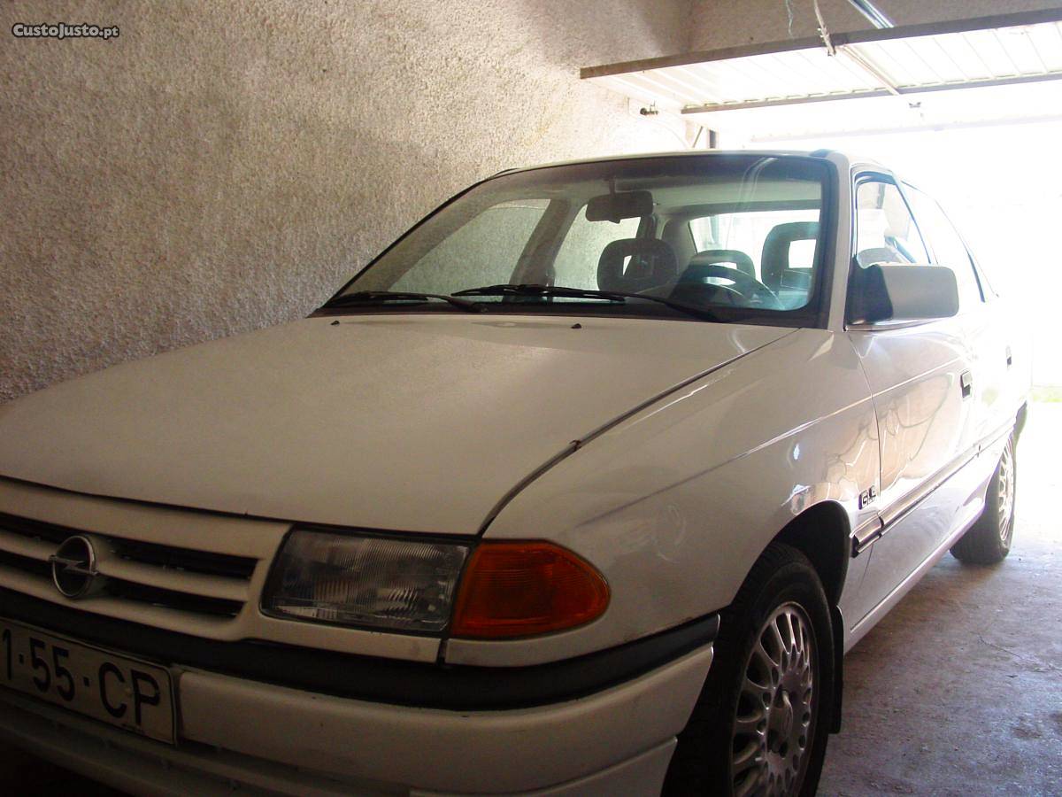 Opel Astra Astra 1.4 Gasolina Setembro/94 - à venda -