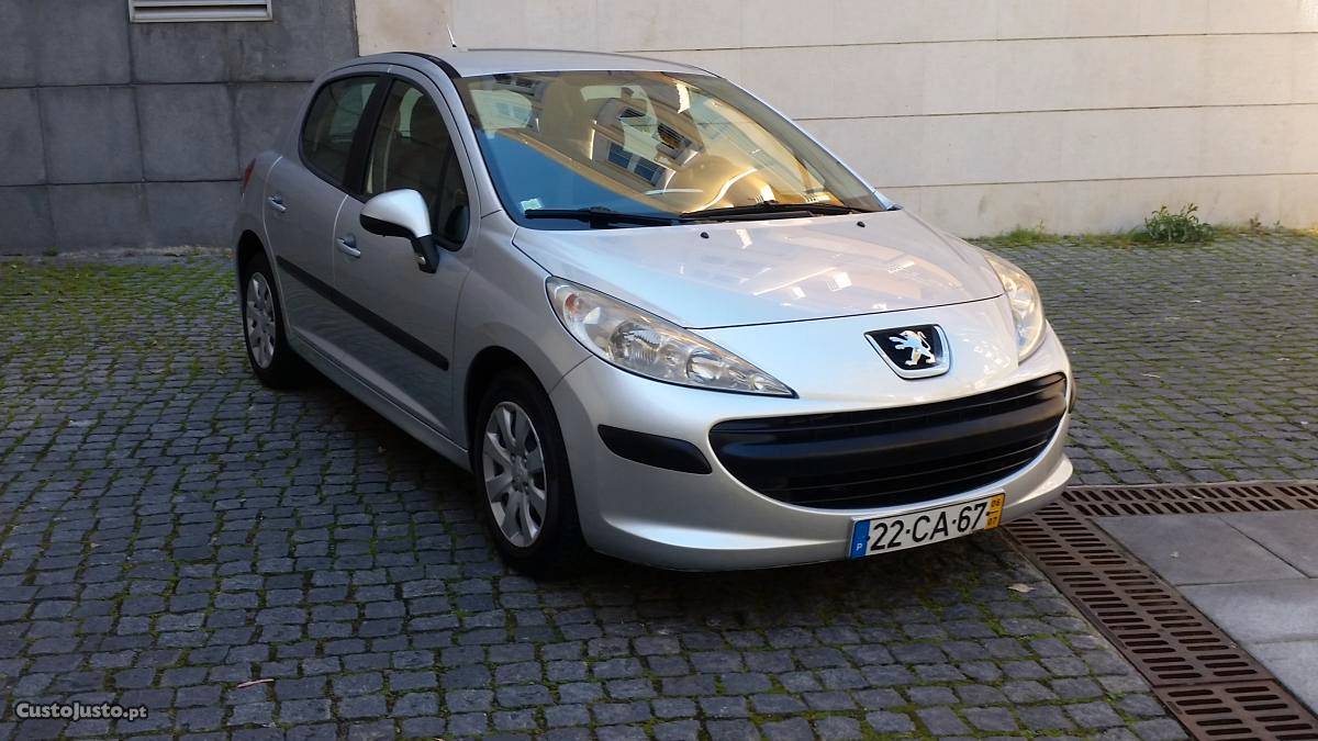 Peugeot  HDI 136milkns Agosto/06 - à venda -