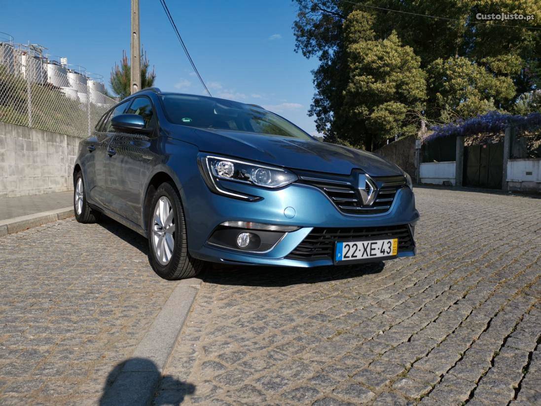 Renault Mégane ST Gandtour Intense Fevereiro/17 - à venda