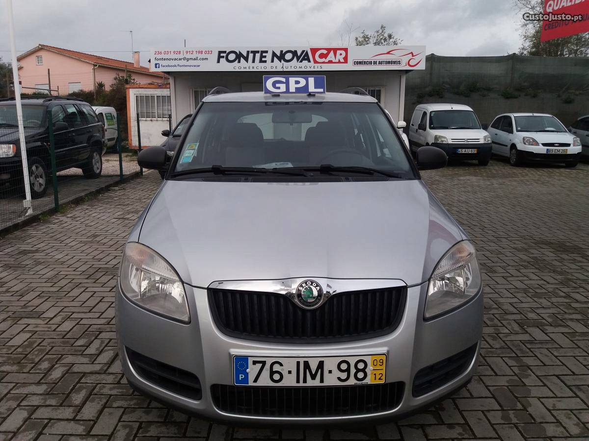 Skoda Fabia 1.2 GPL Dezembro/09 - à venda - Ligeiros