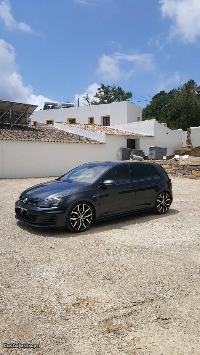 VW Golf GTD Dezembro/13 - à venda - Ligeiros Passageiros,