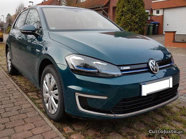 VW Golf e elétrico Maio/18 - à venda - Ligeiros