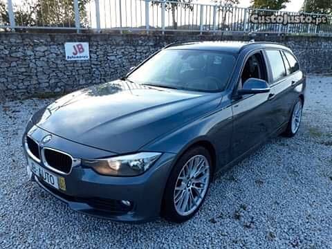 BMW 320 d touring EfficientDynamics Full Extras Agosto/13 -