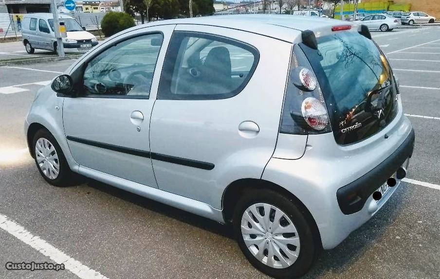 Citroën C1 Attraction 5p impec Outubro/12 - à venda -