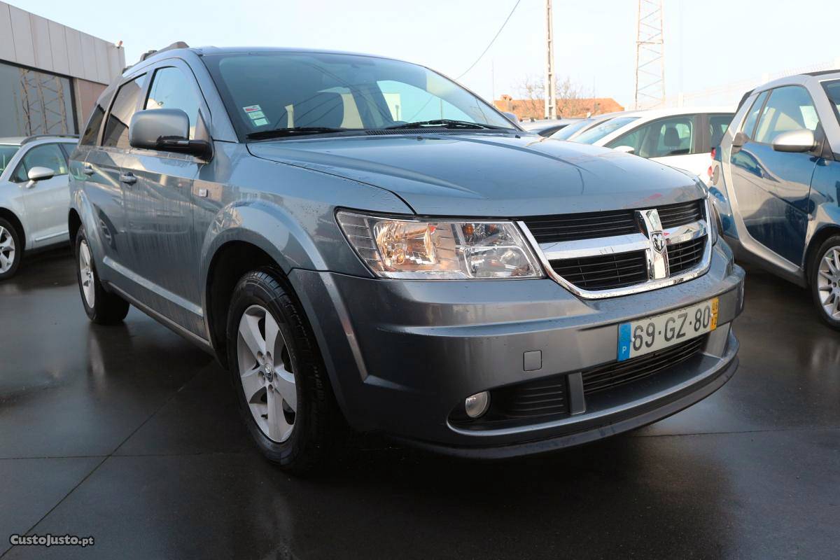 Dodge Journey 2.0CRD 140cv Dezembro/08 - à venda -