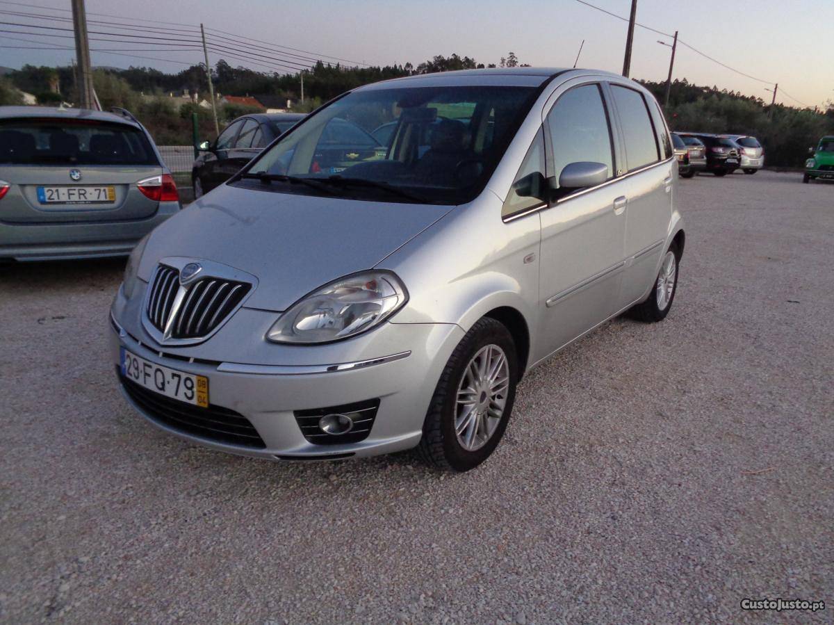 Lancia Musa 1.3 M-JET 127EUR/MÊS Abril/08 - à venda -