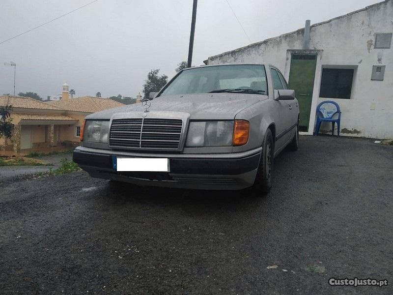 Mercedes-Benz E 300 wD Julho/88 - à venda - Ligeiros