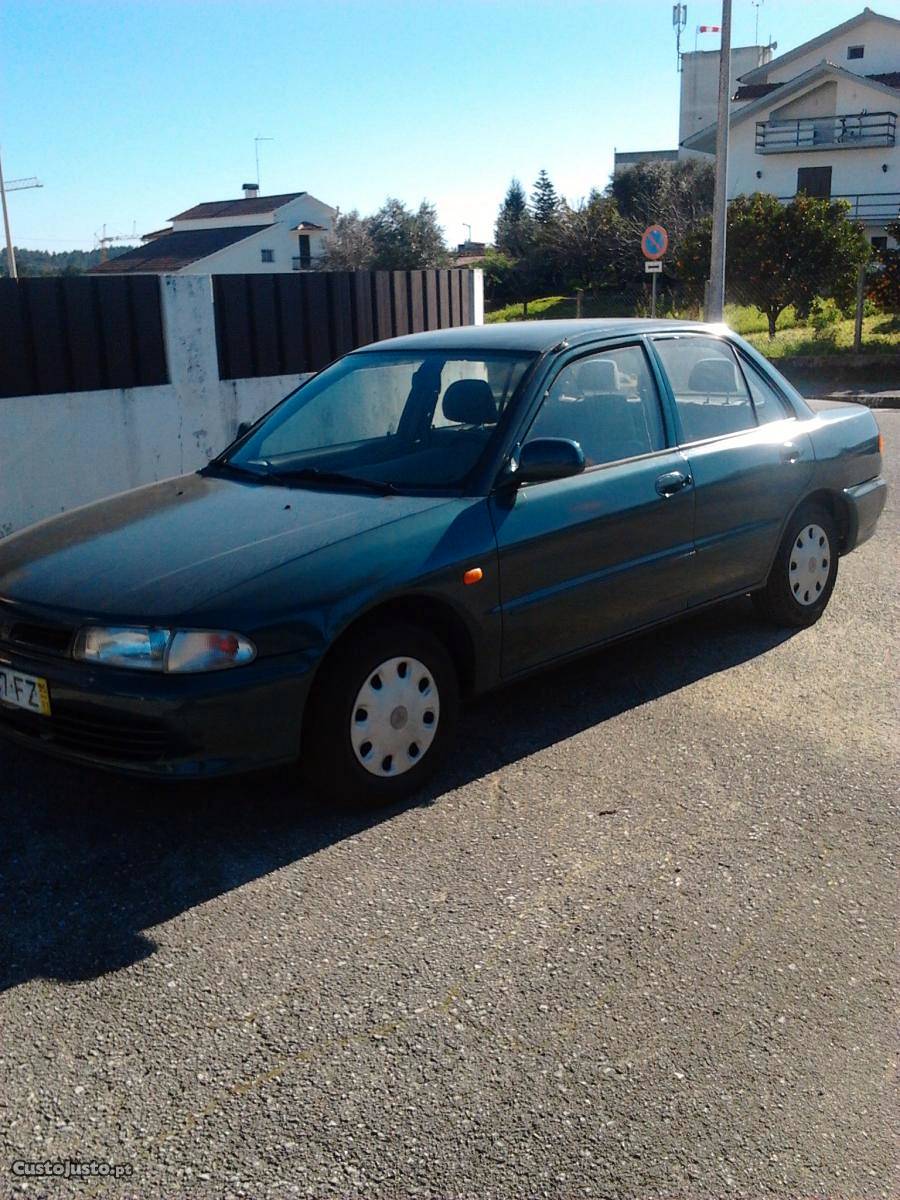 Mitsubishi Lancer 1.3 GLXi Novembro/95 - à venda - Ligeiros