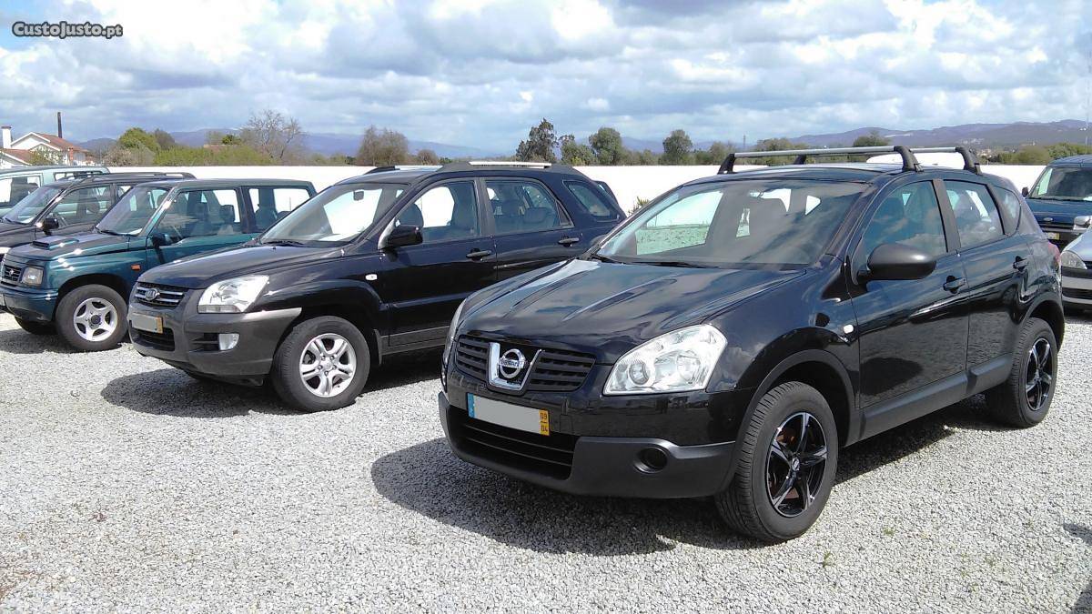 Nissan Qashqai 1.6 Abril/09 - à venda - Ligeiros