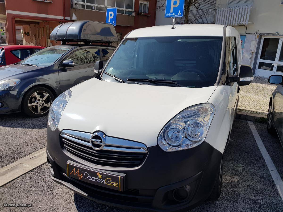 Opel Combo NACIONAL Abril/16 - à venda - Comerciais / Van,
