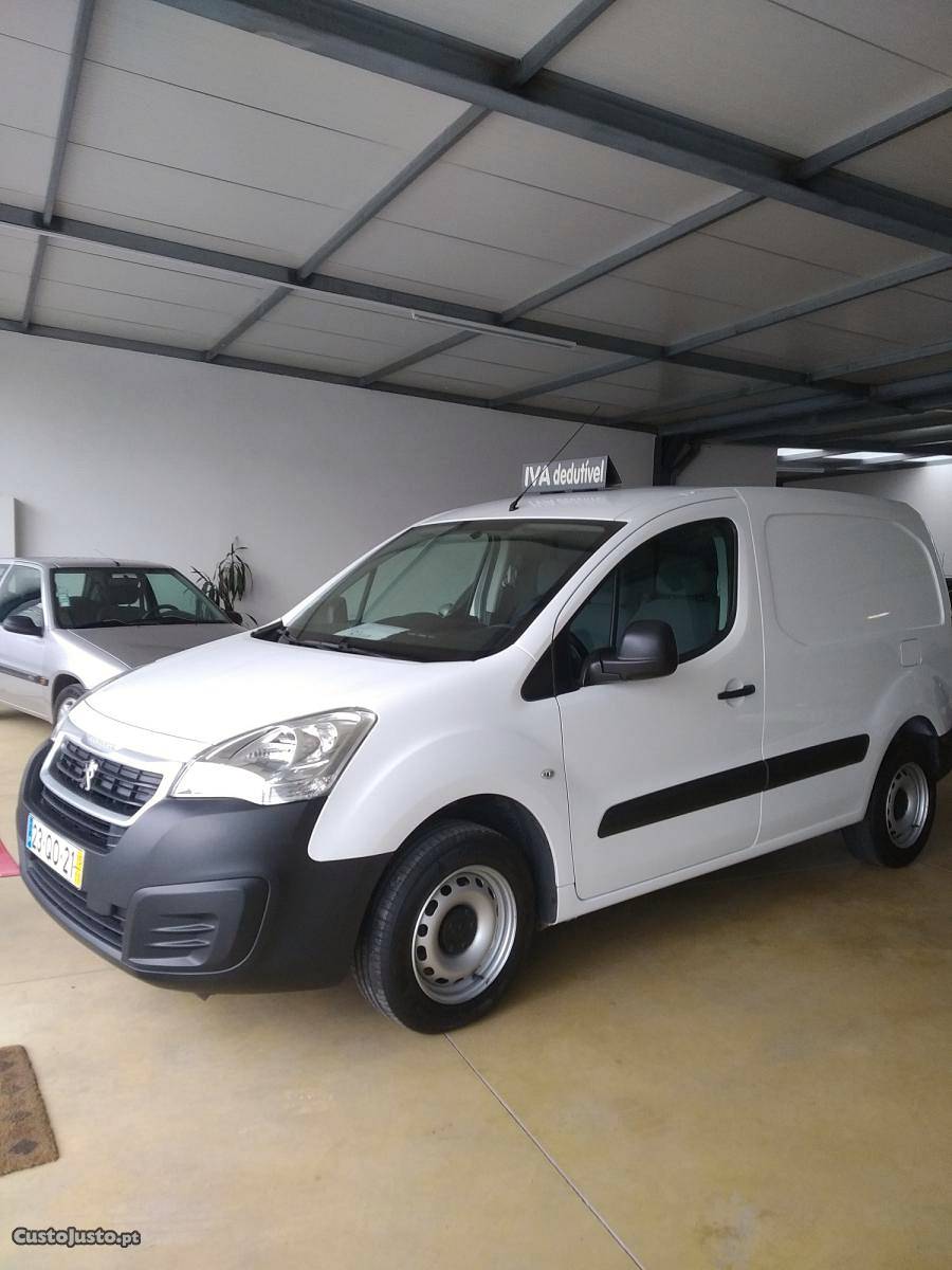 Peugeot Partner 1.6 HDi L1 75 CV Novembro/15 - à venda -