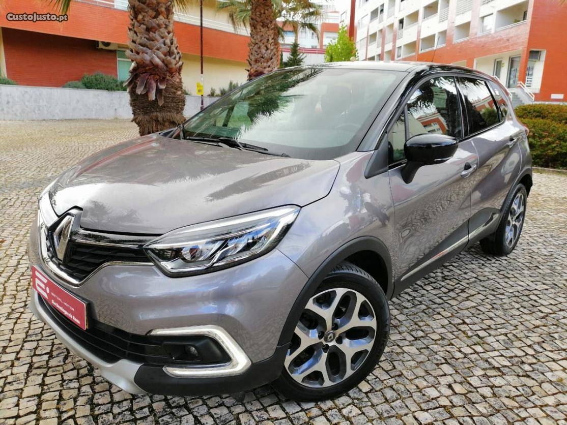 Renault Captur 0.9 TCE EXCLUSIVE Janeiro/19 - à venda -