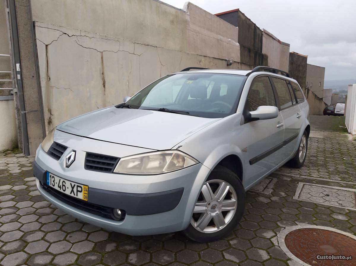 Renault Mégane Break 1.5 DCI 85cv Maio/04 - à venda -