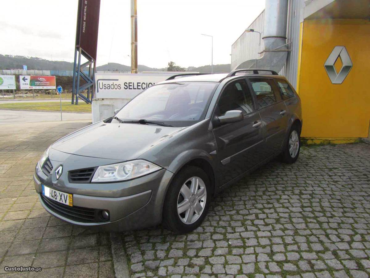 Renault Mégane Luxe Dynamique Agosto/04 - à venda -