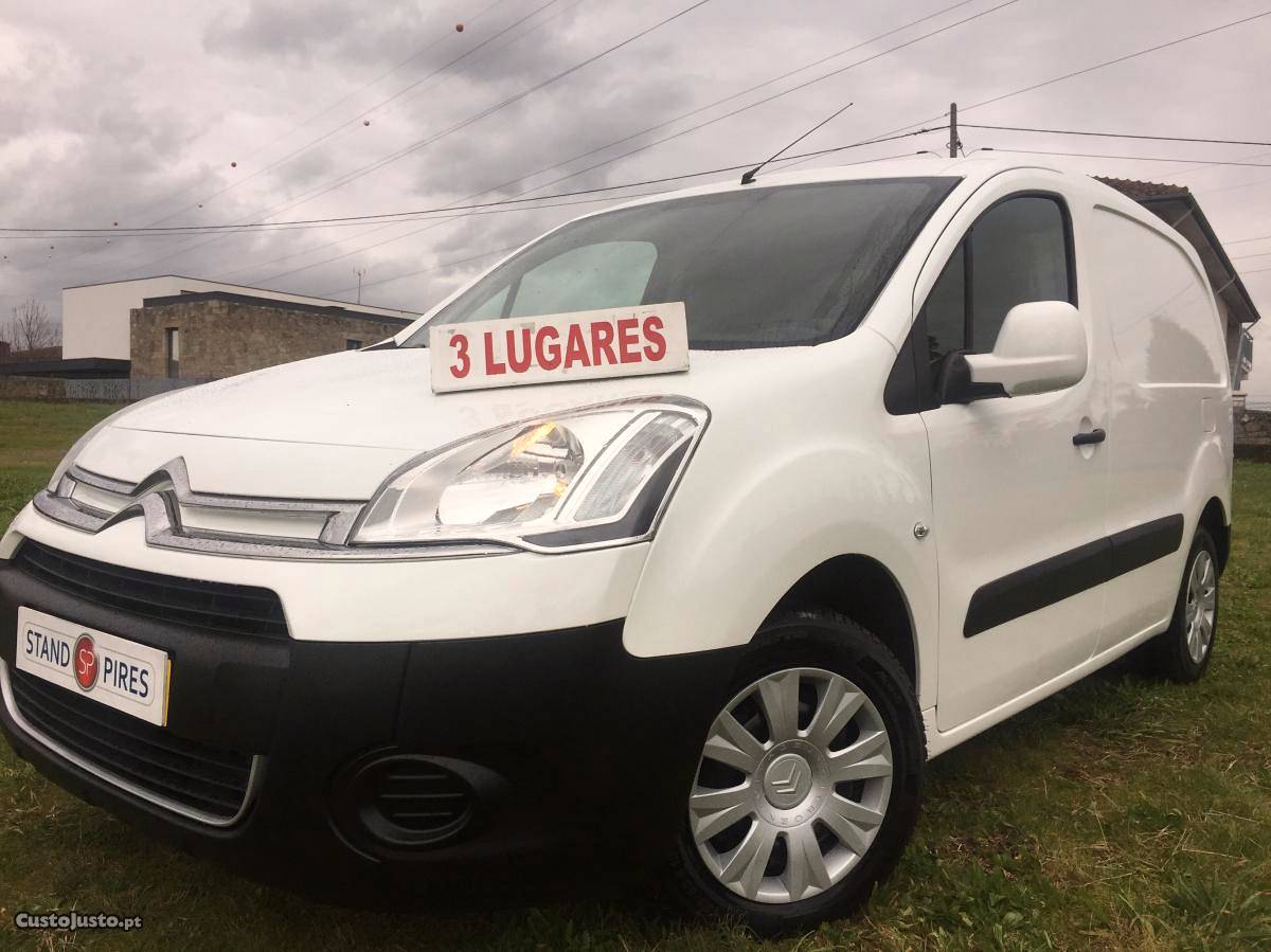 Citroën Berlingo 1.6 HDI 3 Lg  Maio/14 - à venda -